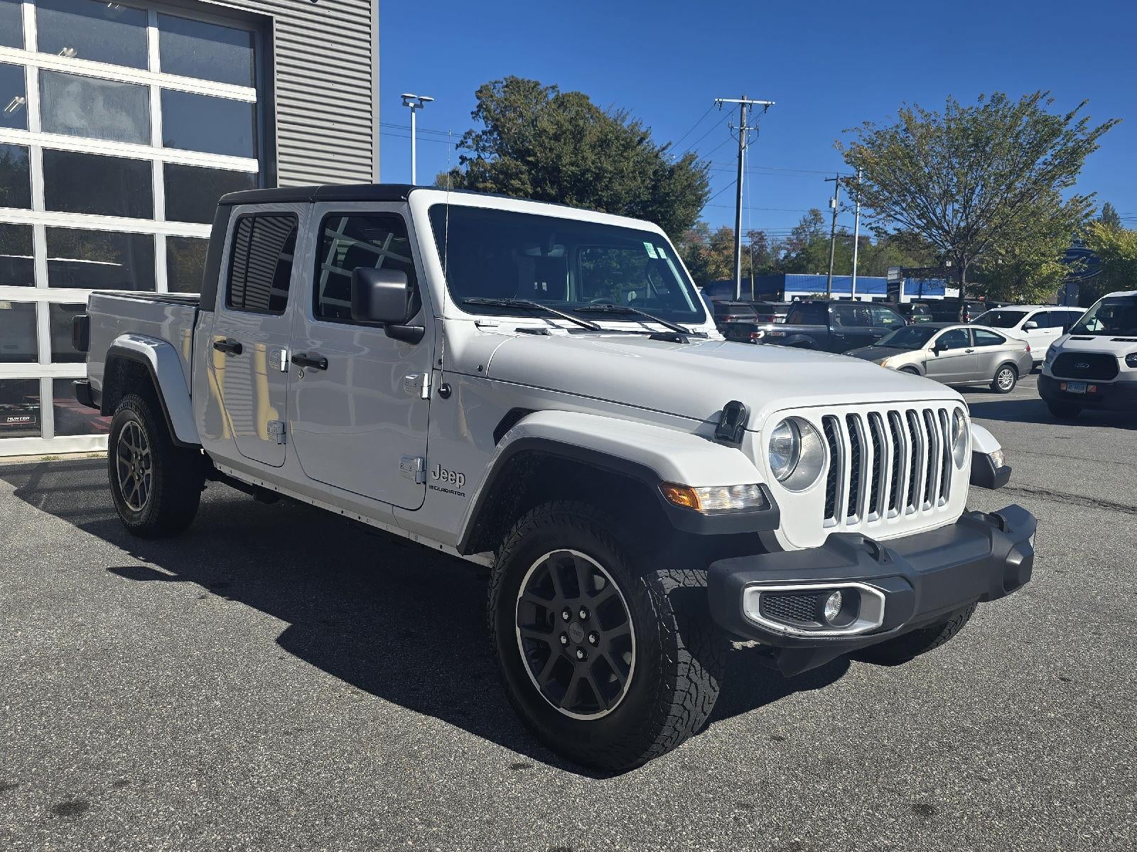 2023 Jeep Gladiator Overland