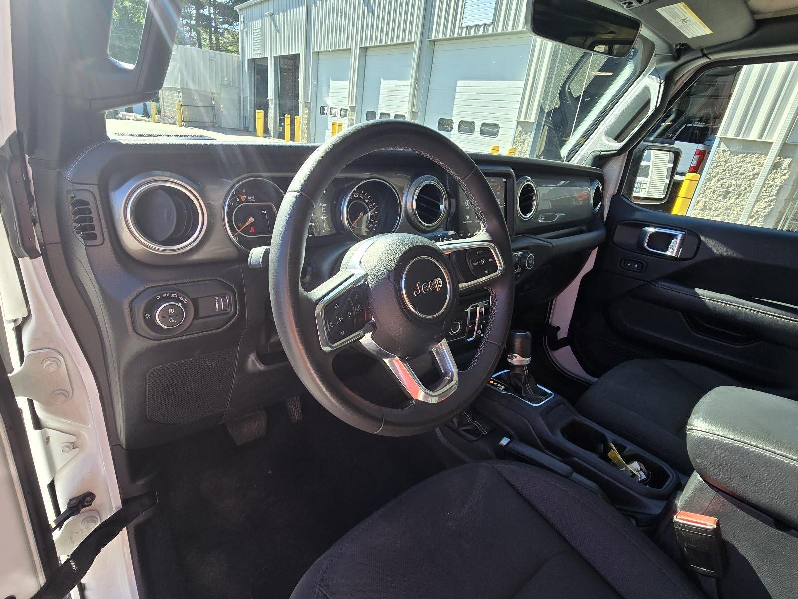 2023 Jeep Gladiator Overland