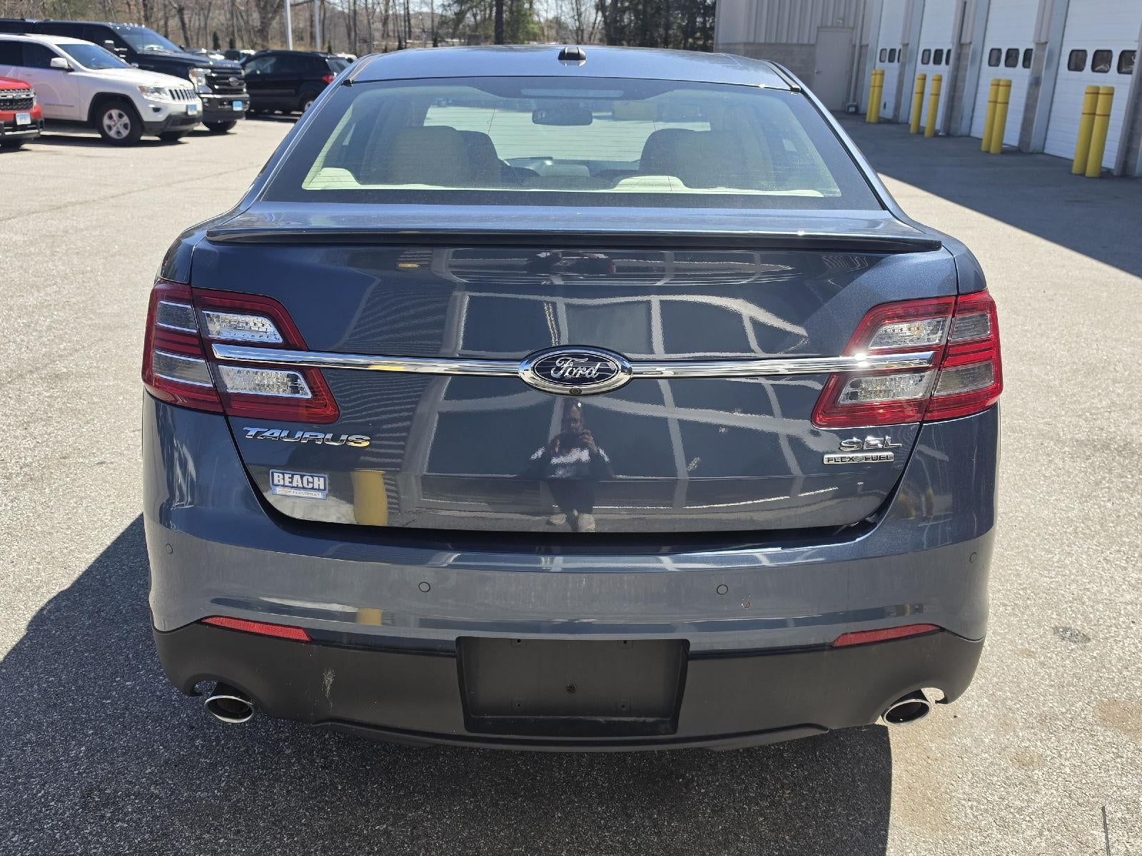 2018 Ford Taurus SEL