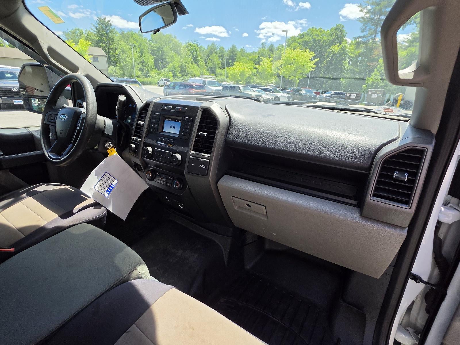2022 Ford Super Duty F-350 DRW XL