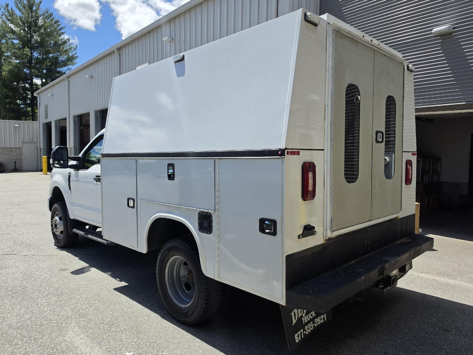 2022 Ford Super Duty F-350 DRW XL