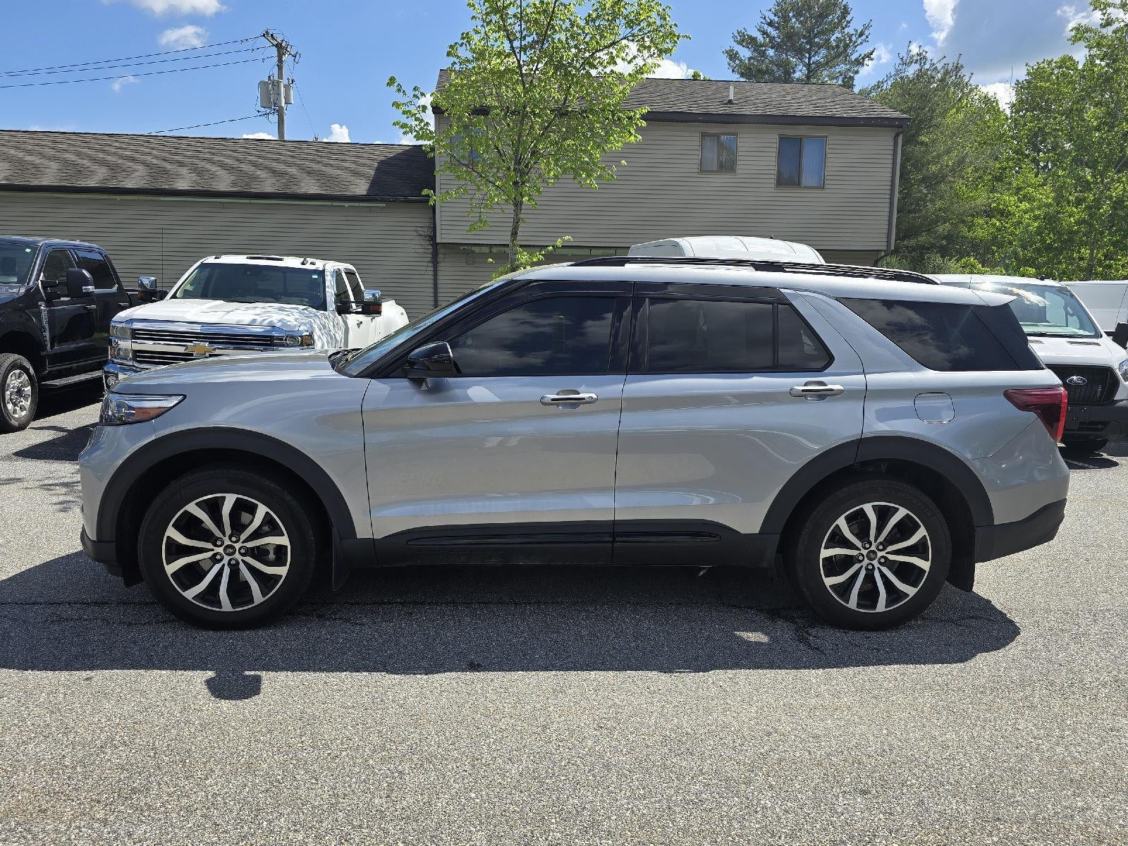 2023 Ford Explorer ST