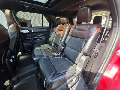 2021 Ford Explorer Platinum