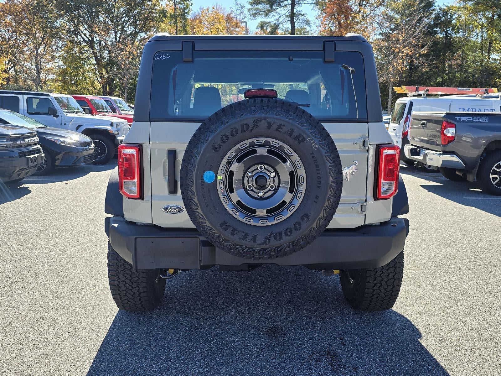 2025 Ford Bronco Base Sasquatch Package