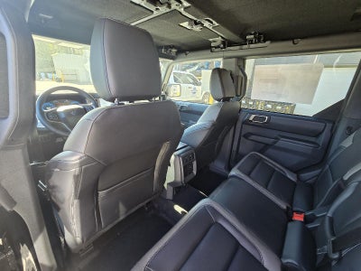 2025 Ford Bronco Outer Banks Sasquatch Package