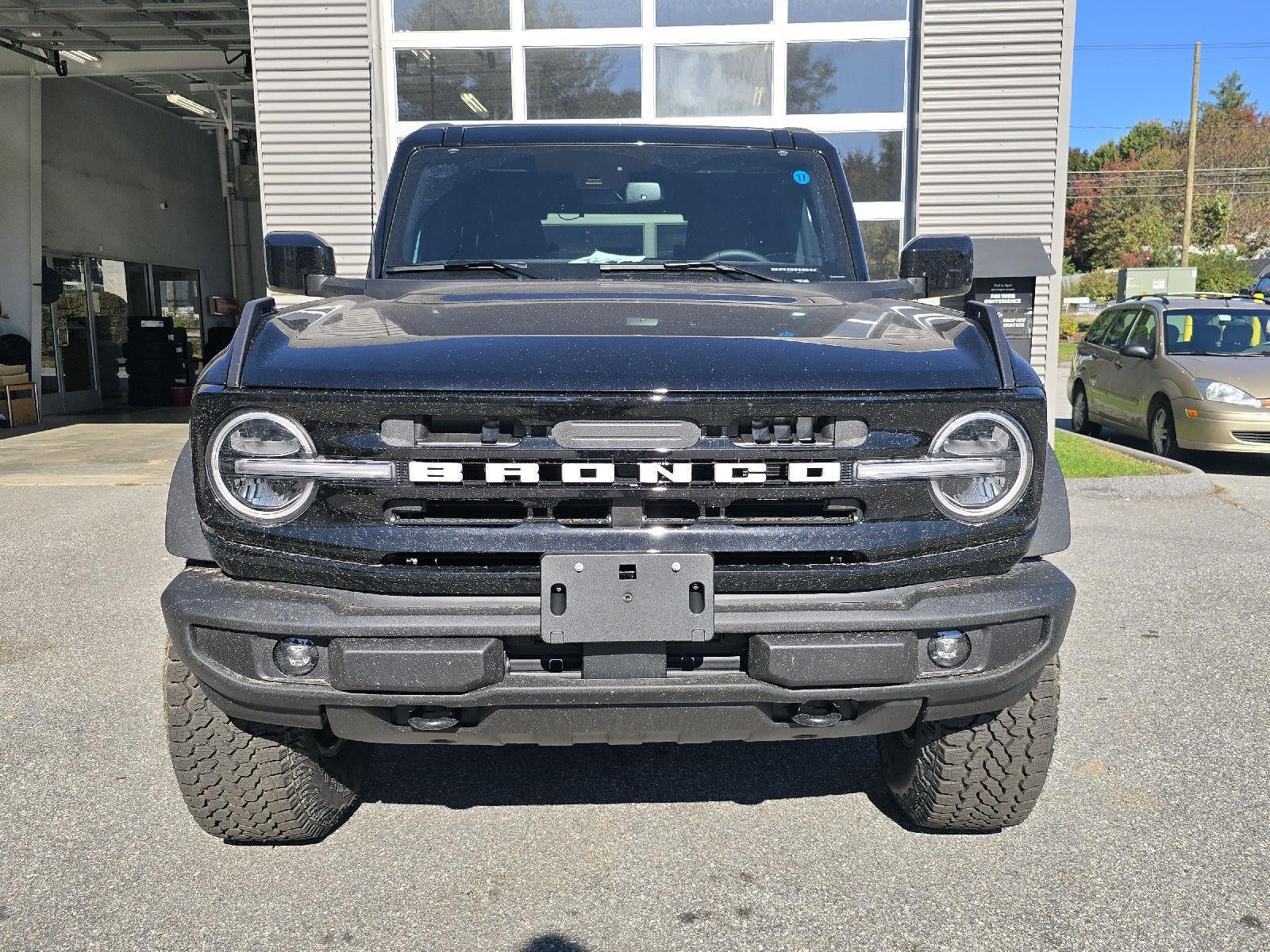 2025 Ford Bronco Outer Banks Sasquatch Package