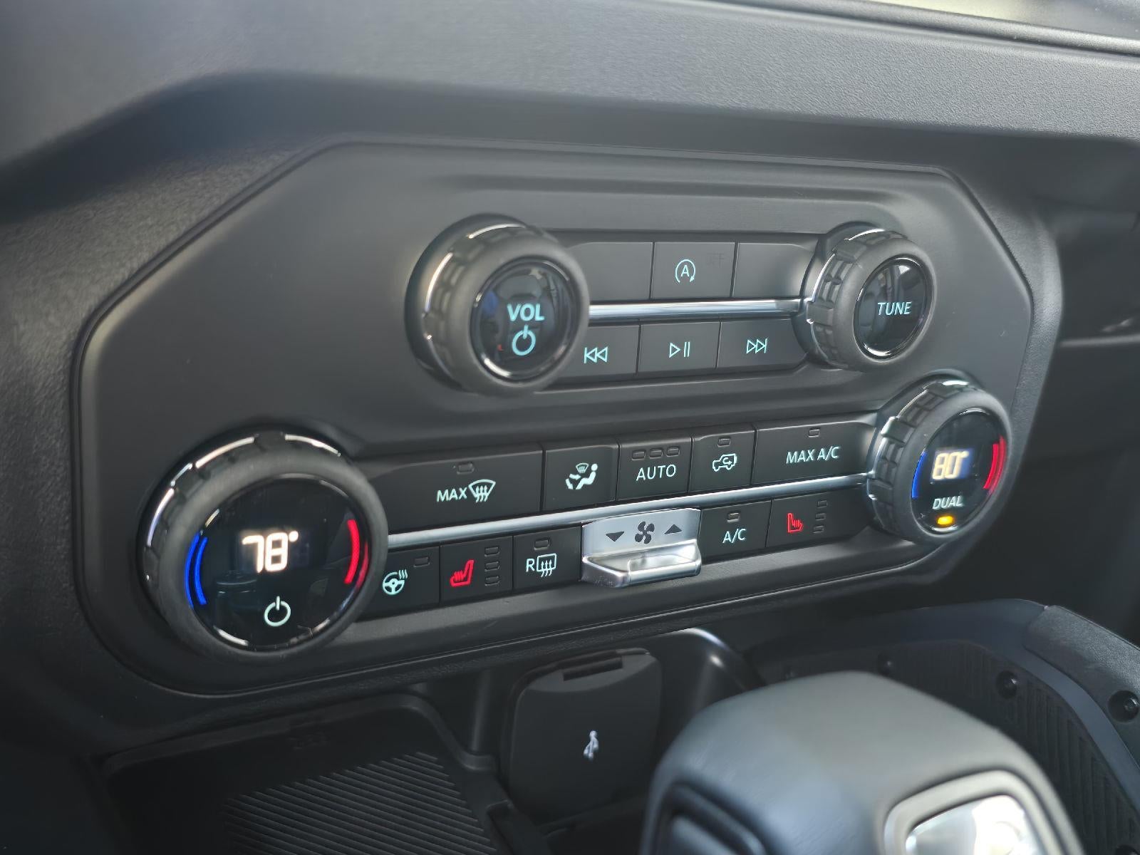 2025 Ford Bronco Badlands Sasquatch Package