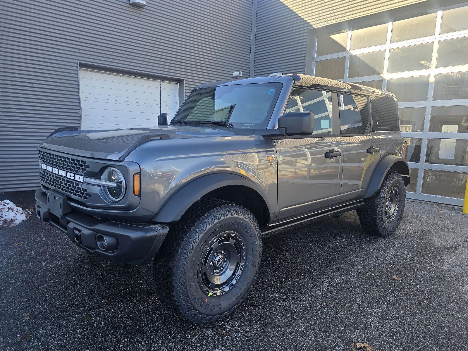 2025 Ford Bronco Badlands Sasquatch Package