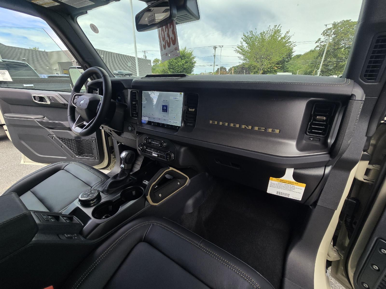 2025 Ford Bronco Badlands Sasquatch Package