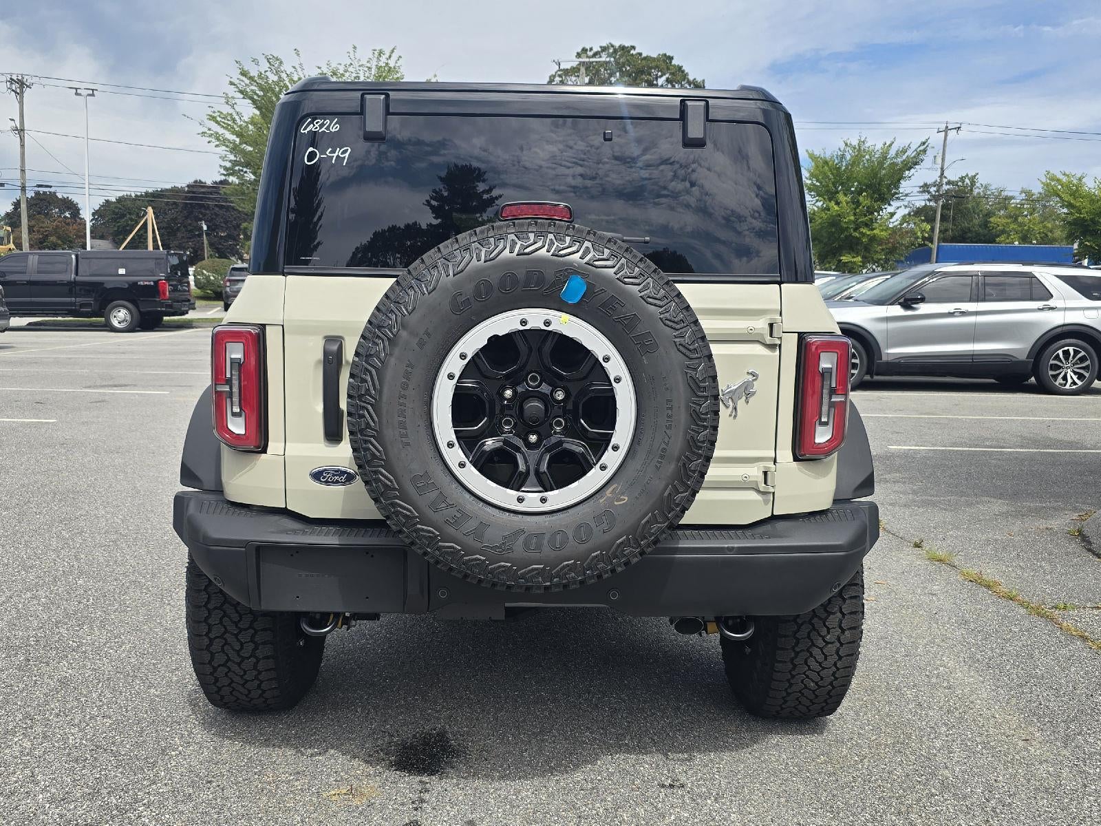 2025 Ford Bronco Badlands Sasquatch Package