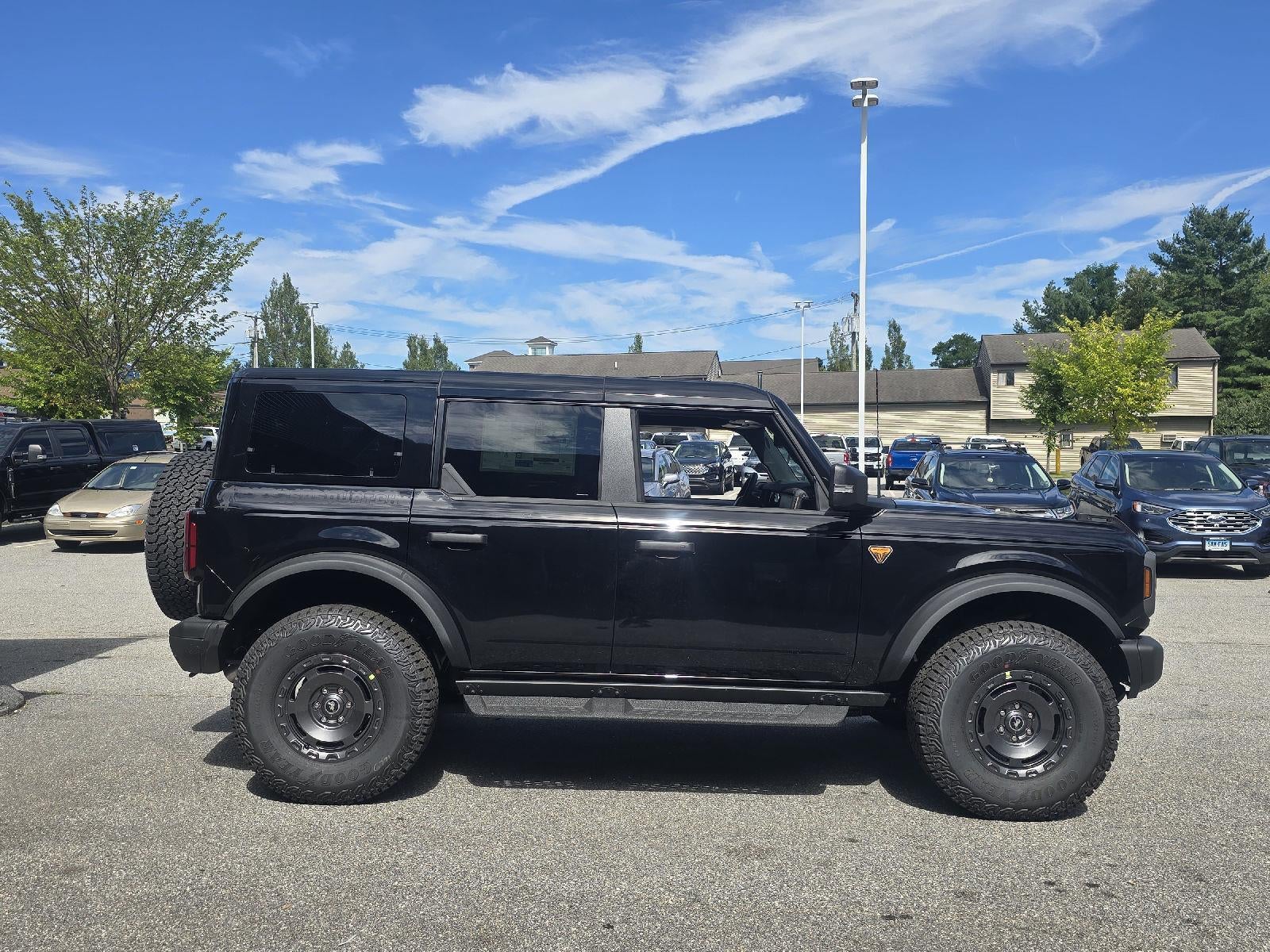 2025 Ford Bronco Badlands Sasquatch Package