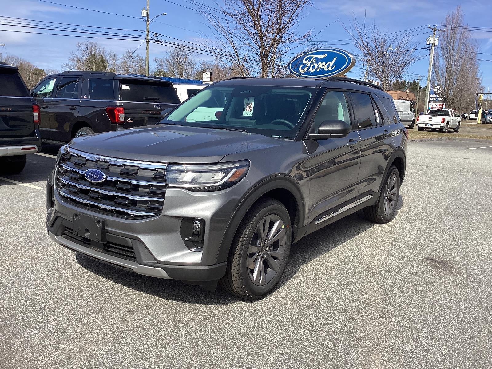 2025 Ford Explorer Active
