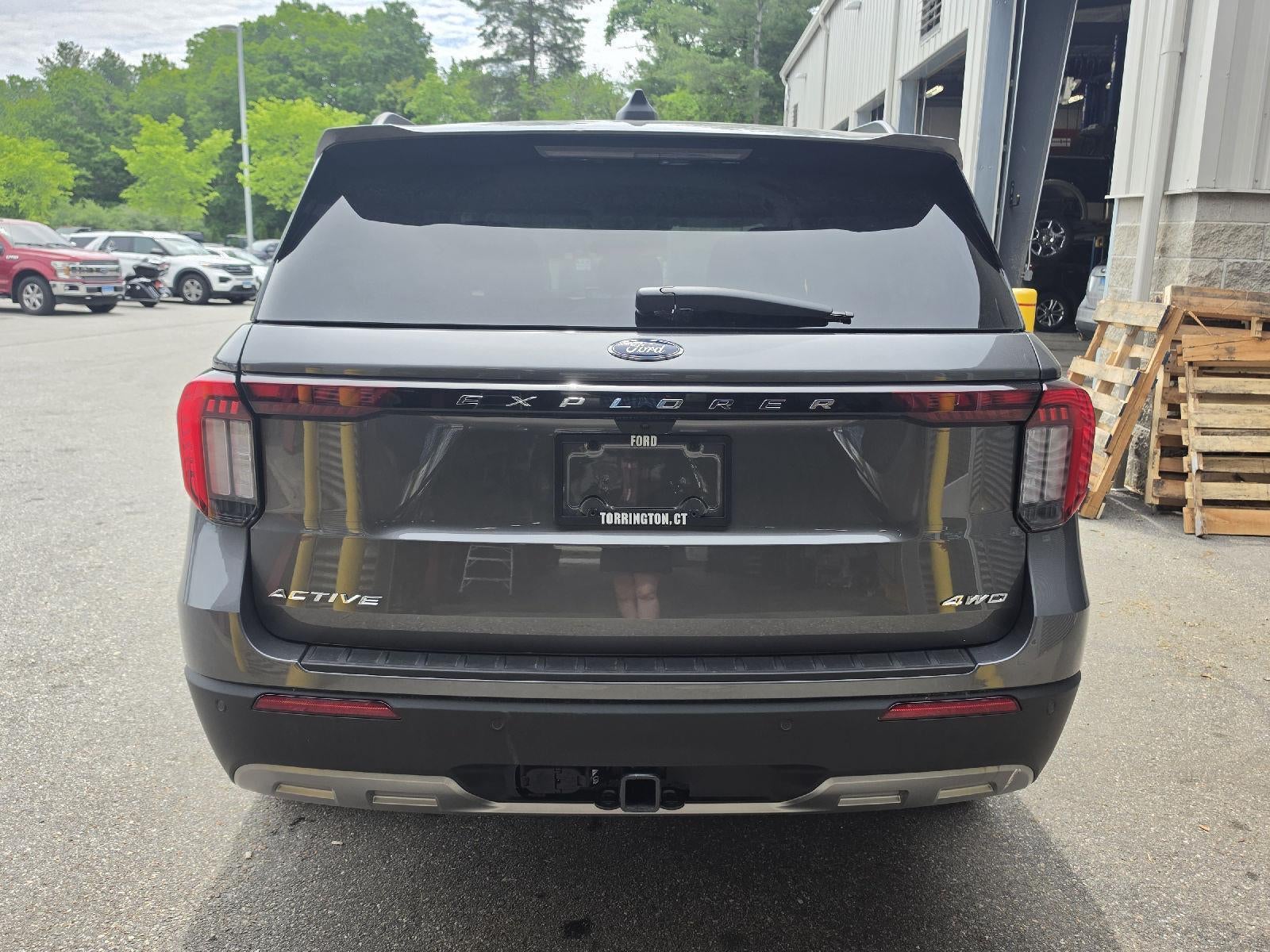2026 Ford Explorer Active w/200A Pkg