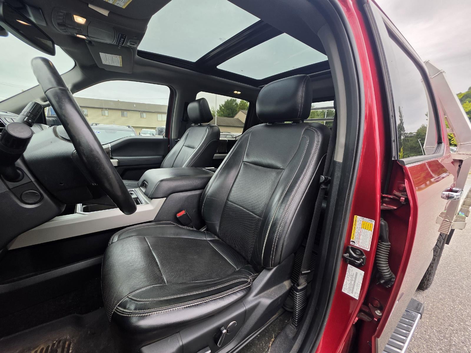 2017 Ford Super Duty F-250 Lariat