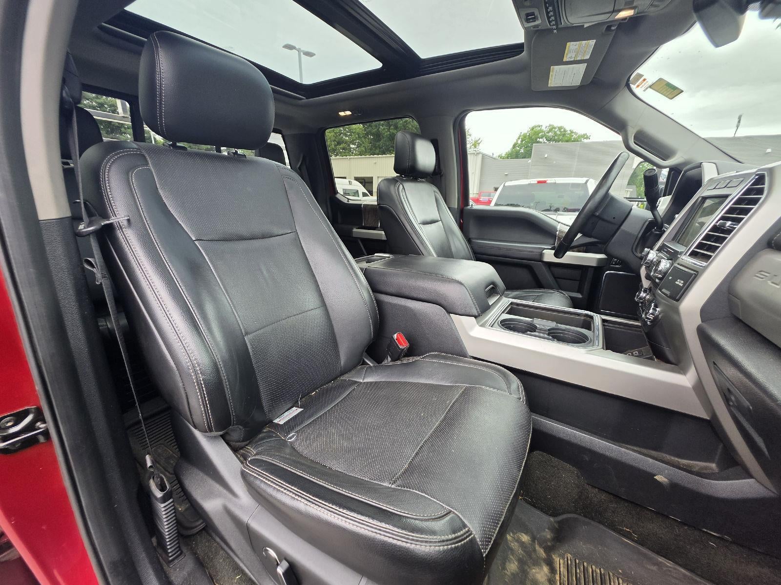 2017 Ford Super Duty F-250 Lariat