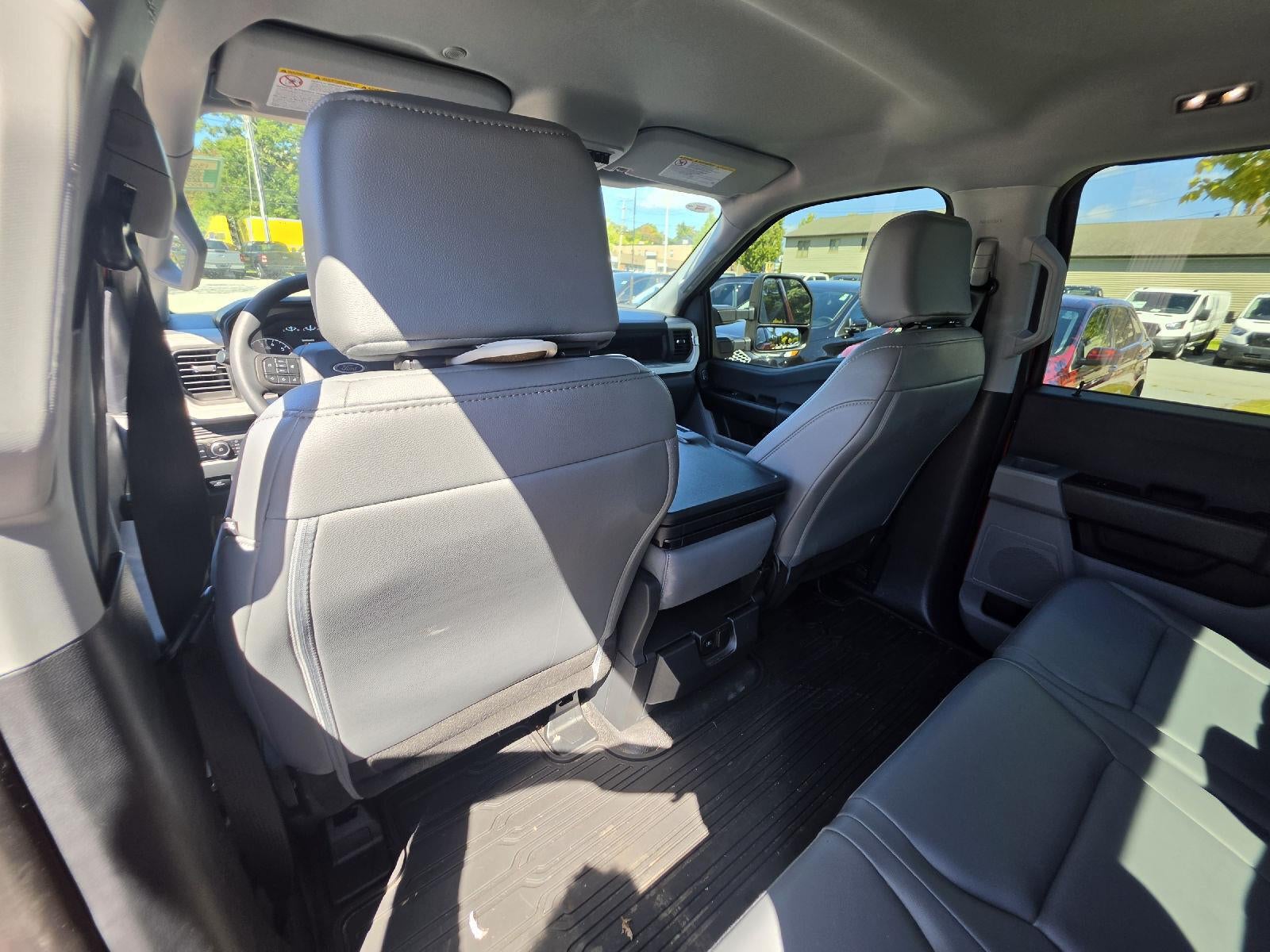 2024 Ford Super Duty F-350 SRW XL