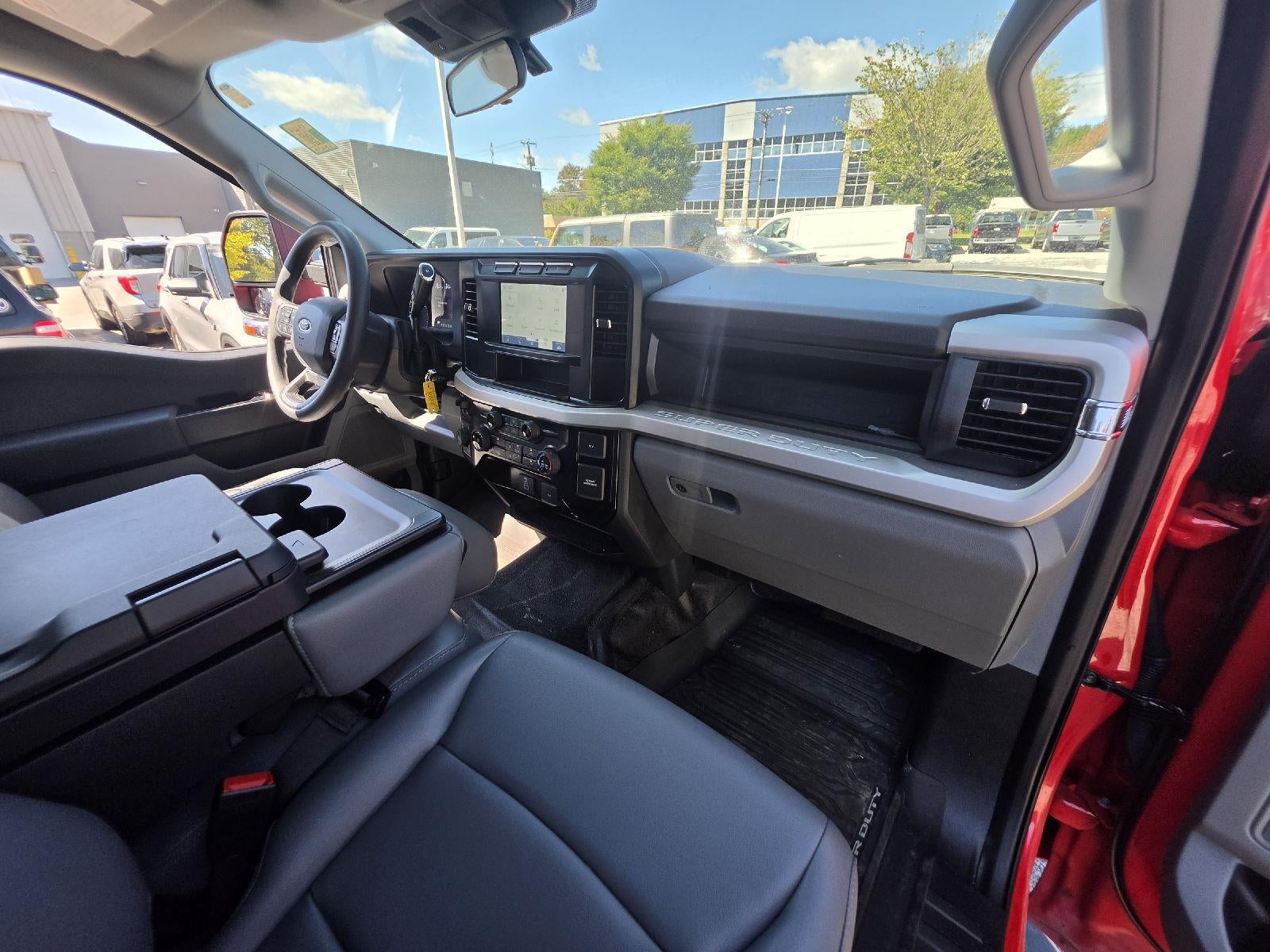 2024 Ford Super Duty F-350 SRW XL