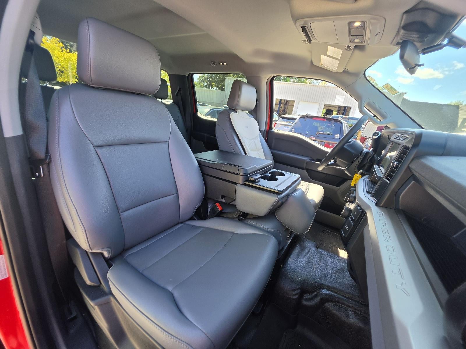 2024 Ford Super Duty F-350 SRW XL