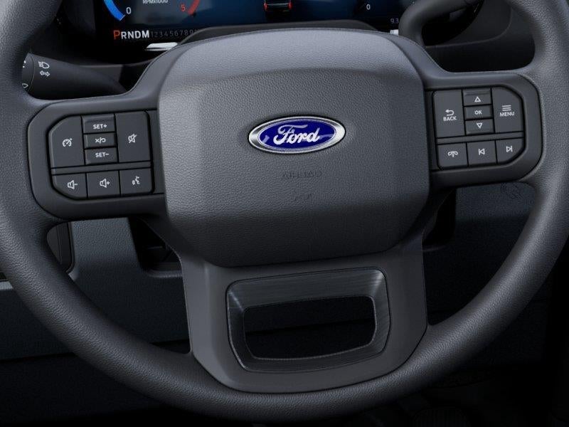 2027 Ford Super Duty F-350 XLT