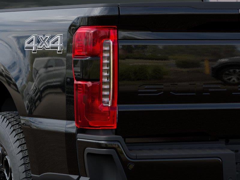 2027 Ford Super Duty F-350 XLT