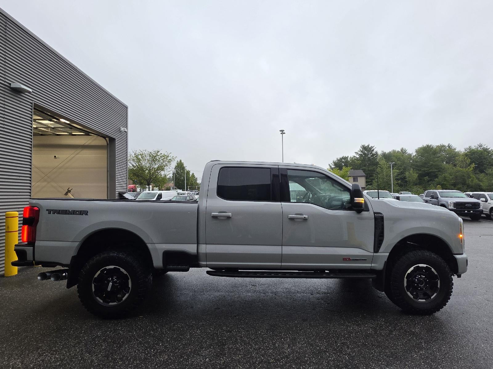 2026 Ford Super Duty F-350 Srw Platinum