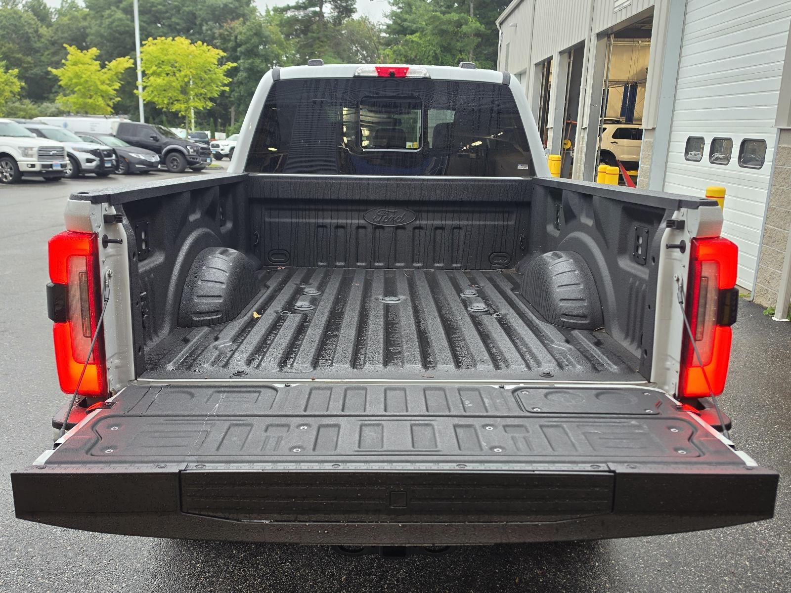 2026 Ford Super Duty F-350 Srw Platinum