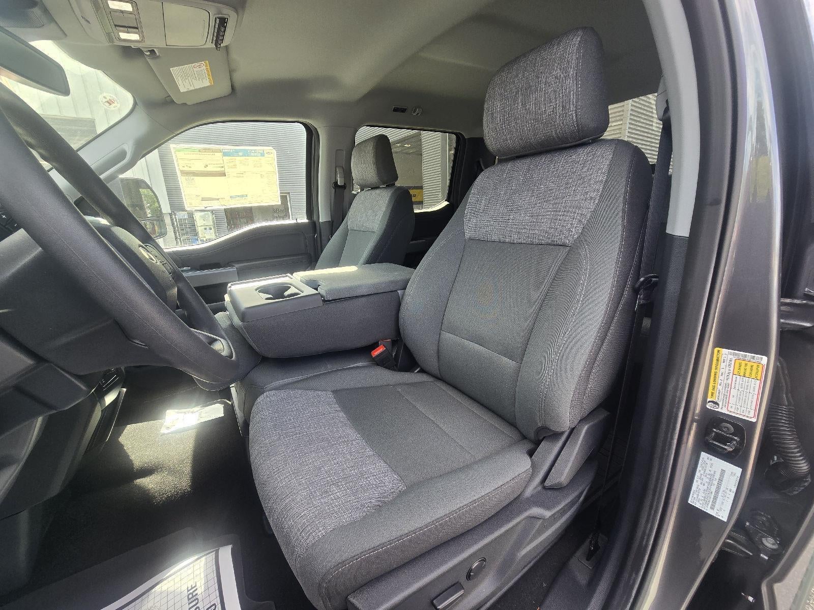 2025 Ford Super Duty F-350 SRW XLT