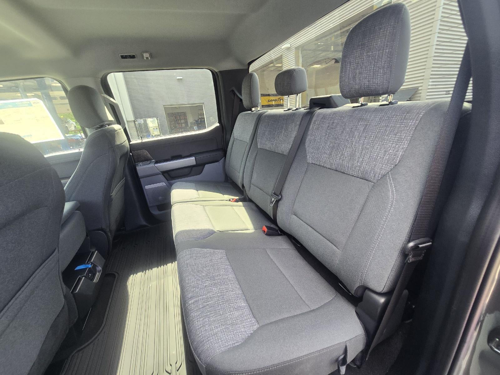 2025 Ford Super Duty F-350 SRW XLT