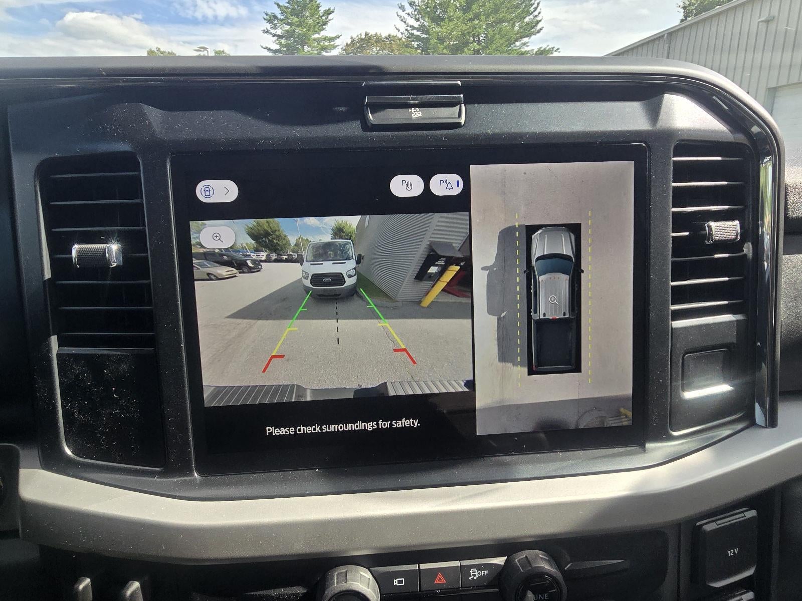 2025 Ford Super Duty F-350 SRW XLT