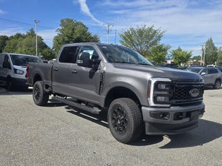 2025 Ford Super Duty F-350 SRW XLT