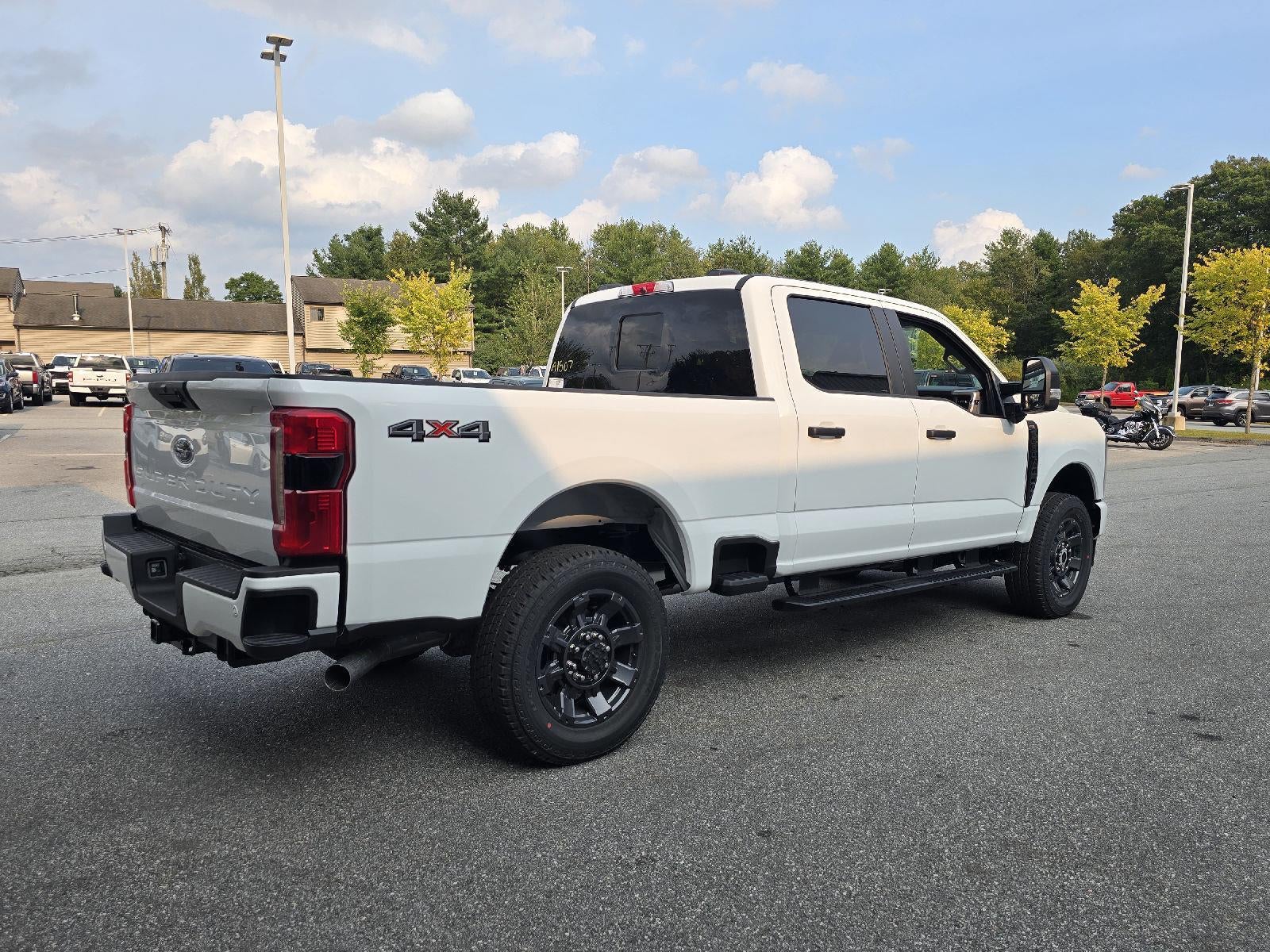 2026 Ford Super Duty F-350 SRW XL