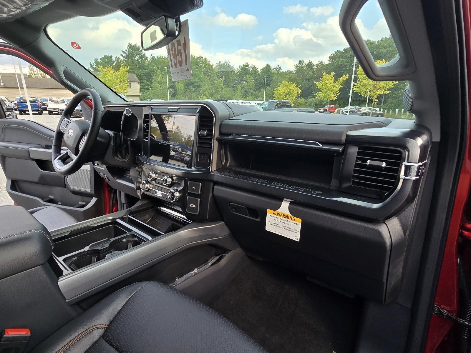 2026 Ford Super Duty F-350 SRW LARIAT