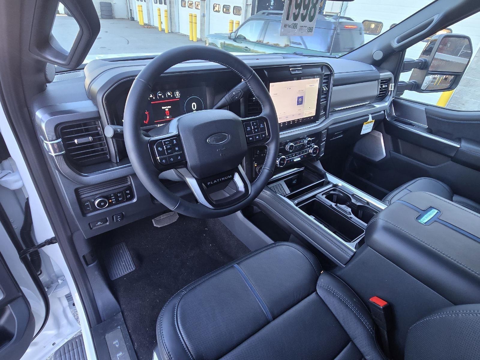 2026 Ford Super Duty F-350 SRW Platinum