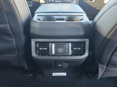 2026 Ford Super Duty F-350 SRW Platinum