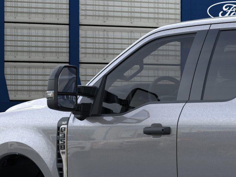 2026 Ford Super Duty F-350 XLT