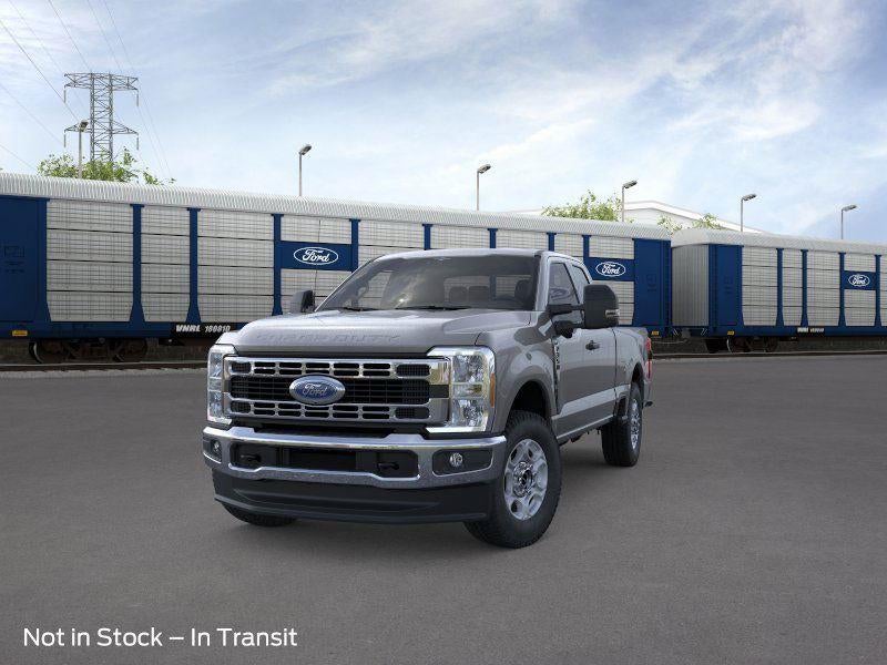 2026 Ford Super Duty F-350 XLT
