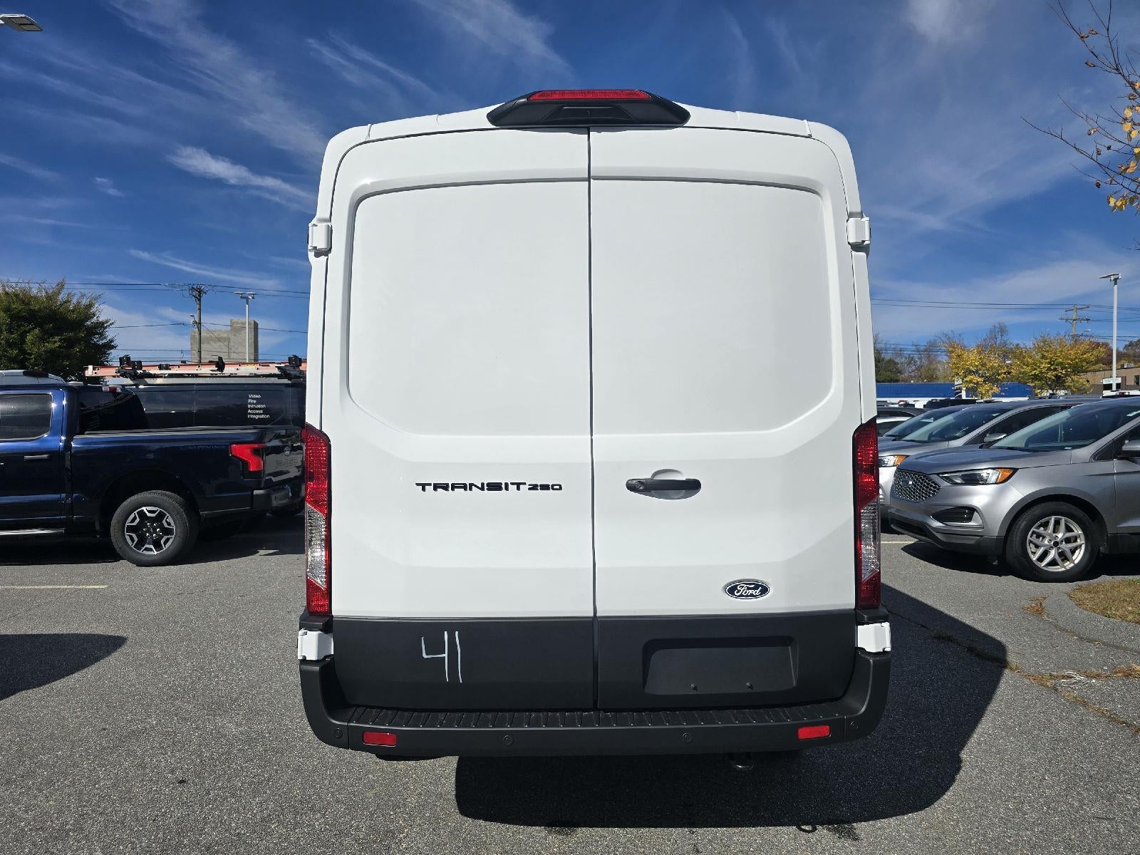 2026 Ford Transit-250 Medium Roof Cargo Van RWD