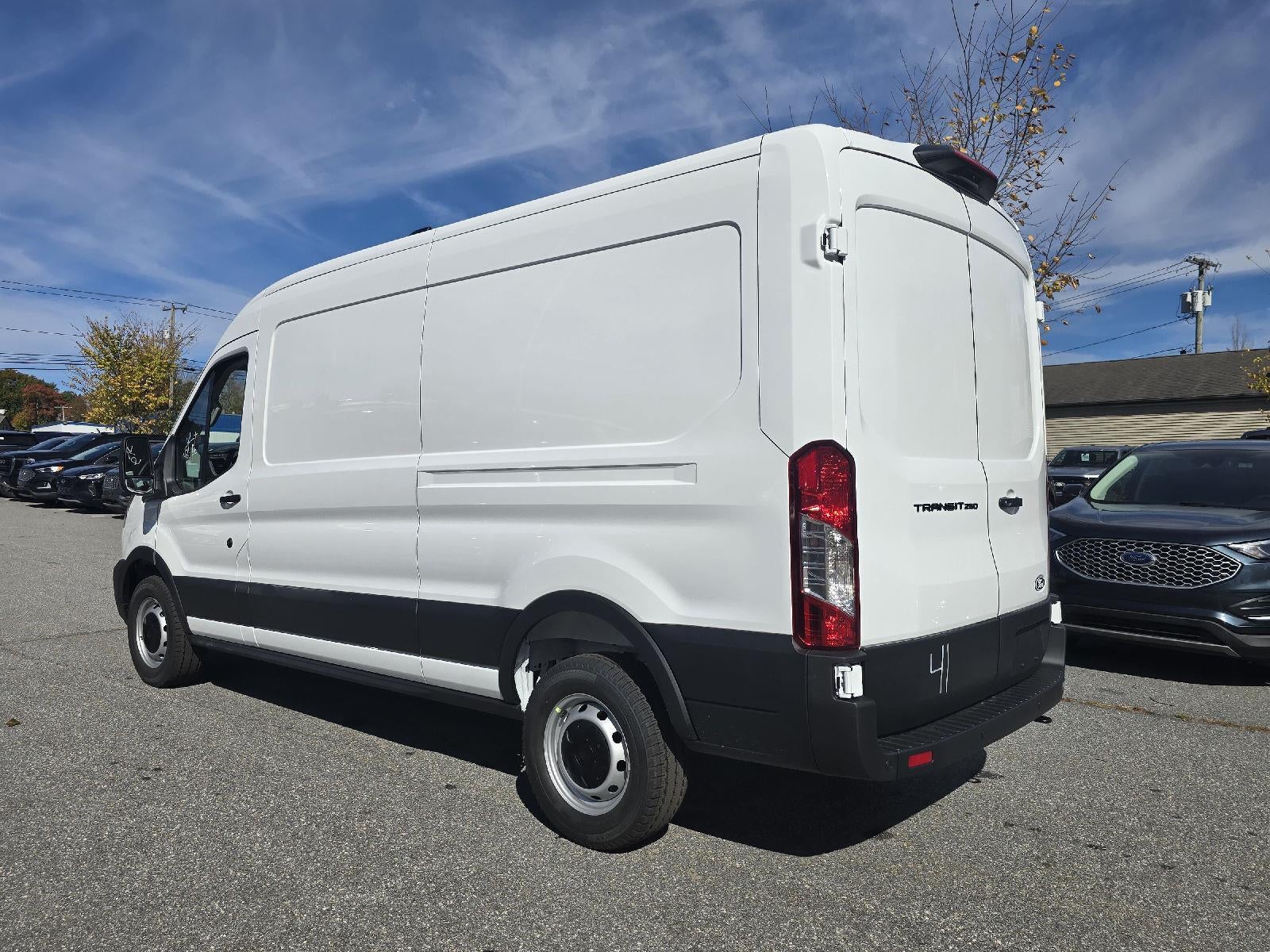 2026 Ford Transit-250 Medium Roof Cargo Van RWD
