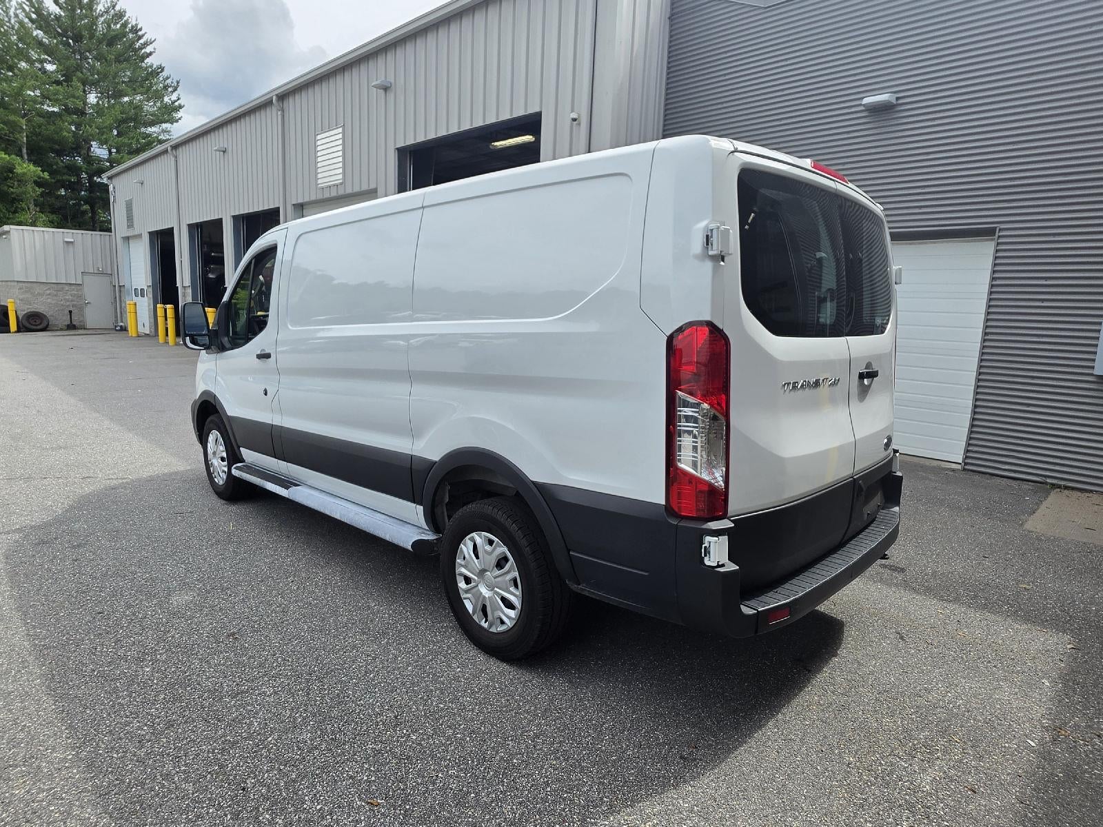 2025 Ford Transit Cargo Van Base
