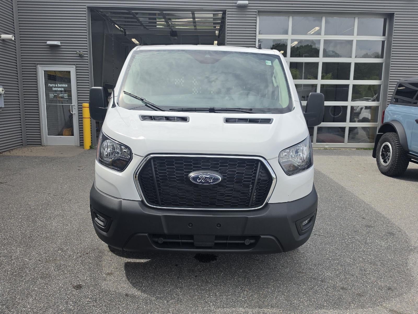 2025 Ford Transit Cargo Van Base
