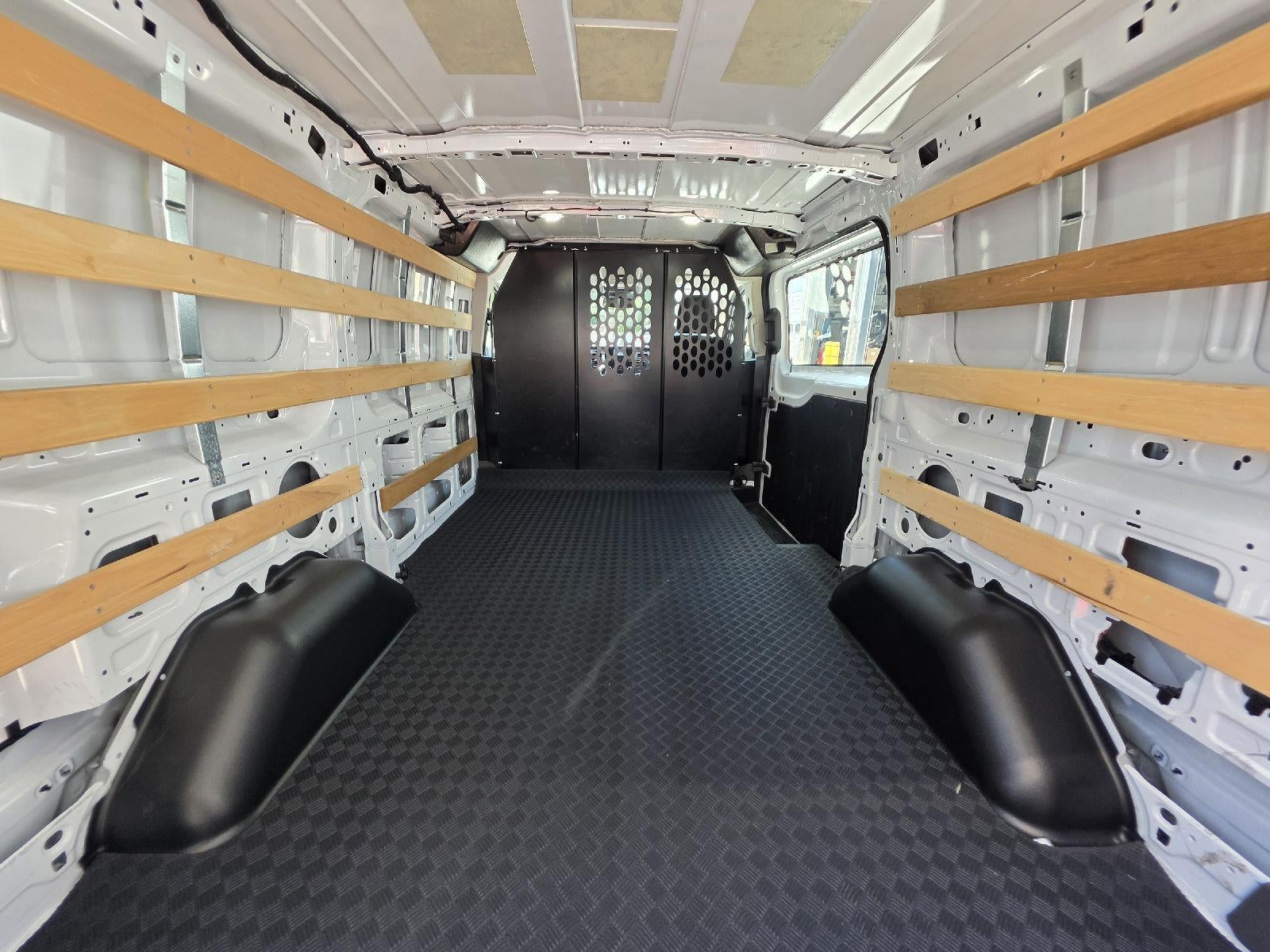 2025 Ford TRANSIT T-250 Base