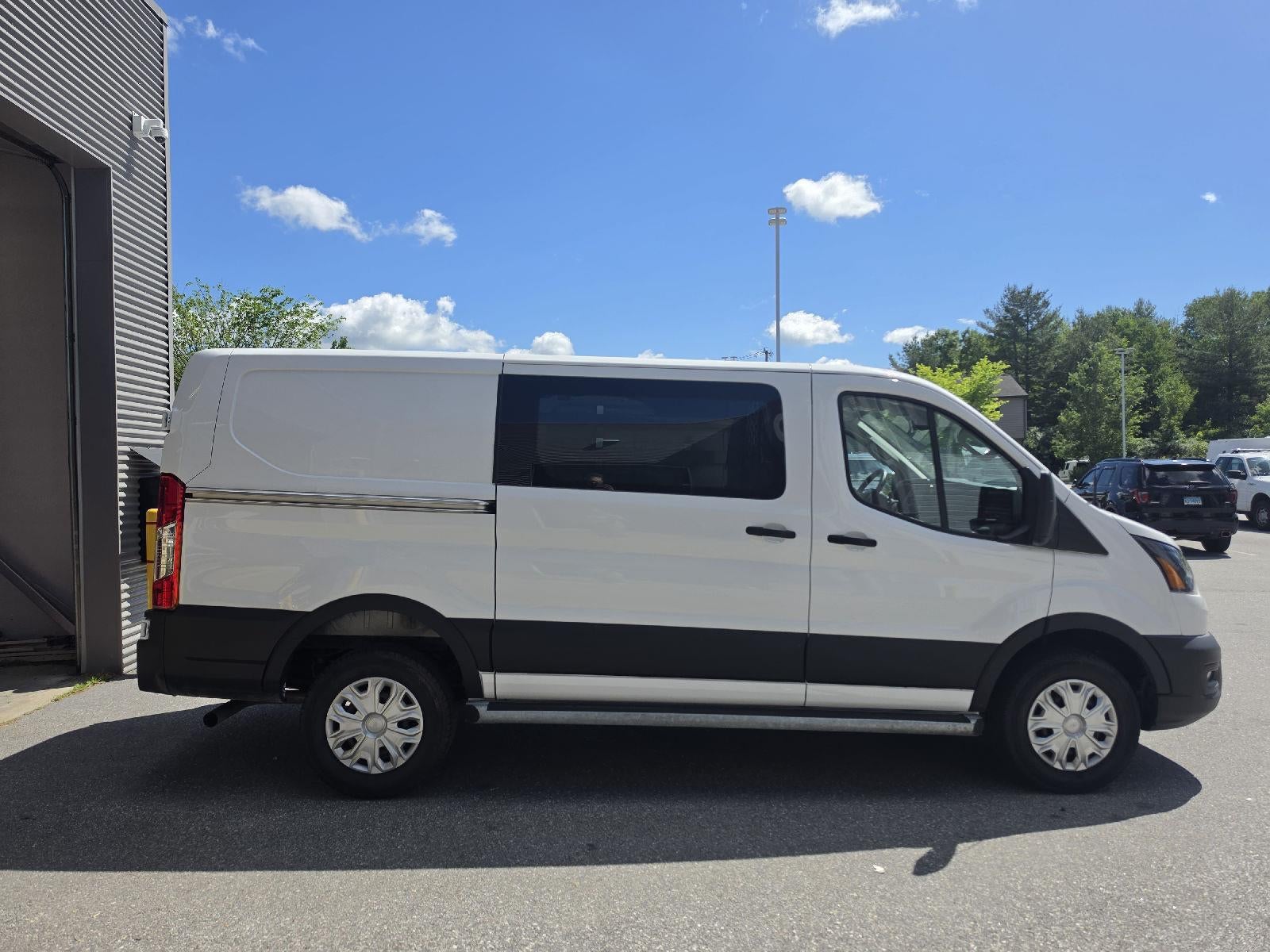 2025 Ford TRANSIT T-250 Base