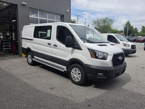 2025 Ford Transit Cargo Van Base