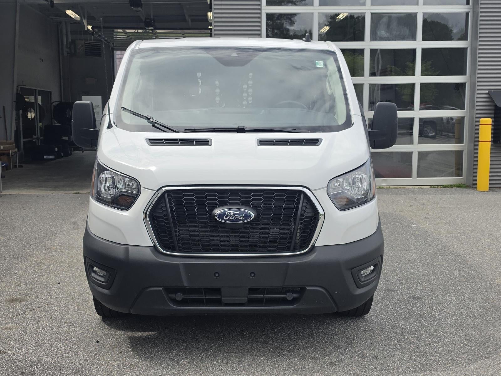2025 Ford Transit Cargo Van Base
