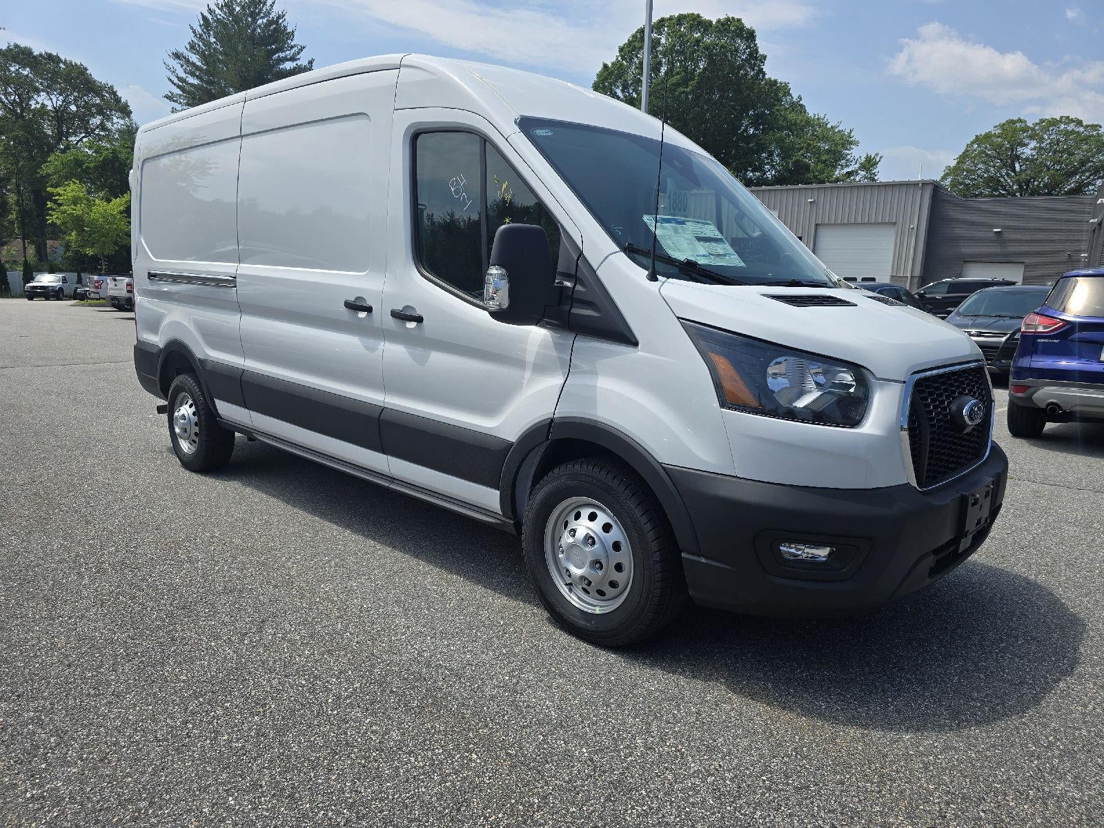 2025 Ford Transit-250 Medium Roof Cargo Van AWD
