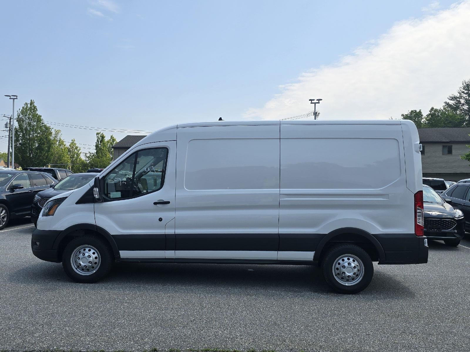 2025 Ford Transit-250 Medium Roof Cargo Van AWD