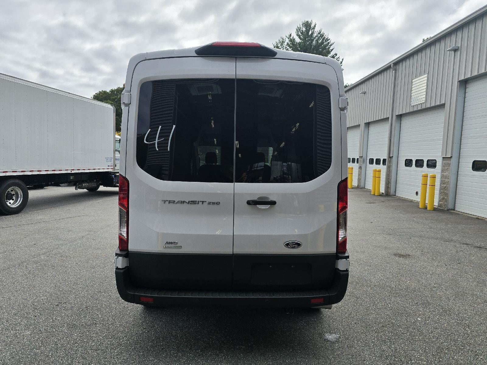 2025 Ford Transit-250 Medium Roof Cargo Van AWD