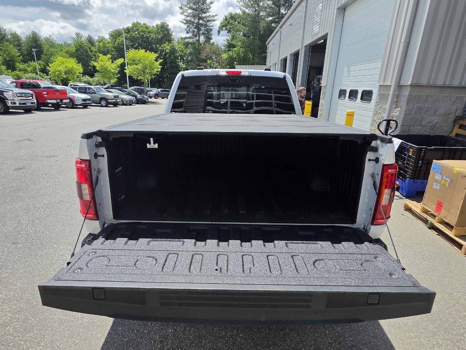 2023 Ford F150 SUPERCREW Base
