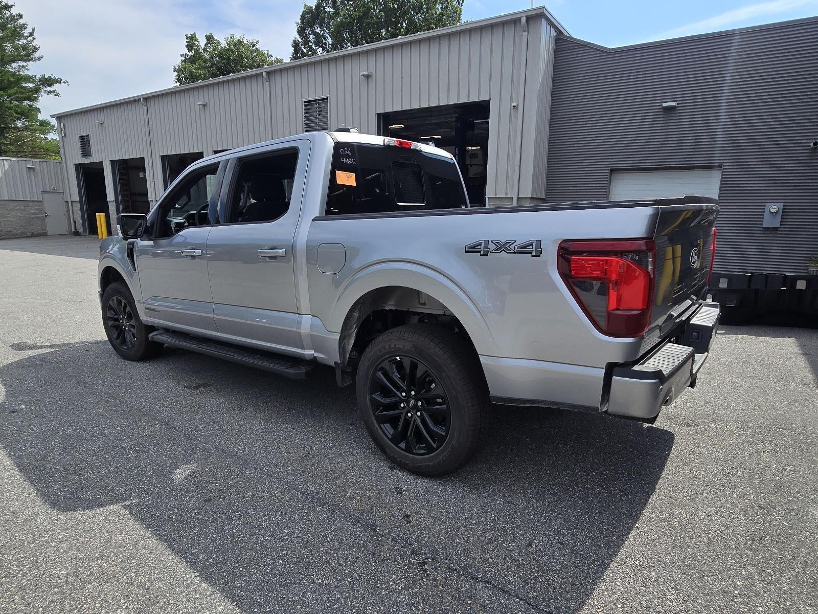 2025 Ford F-150 PowerBoost XLT