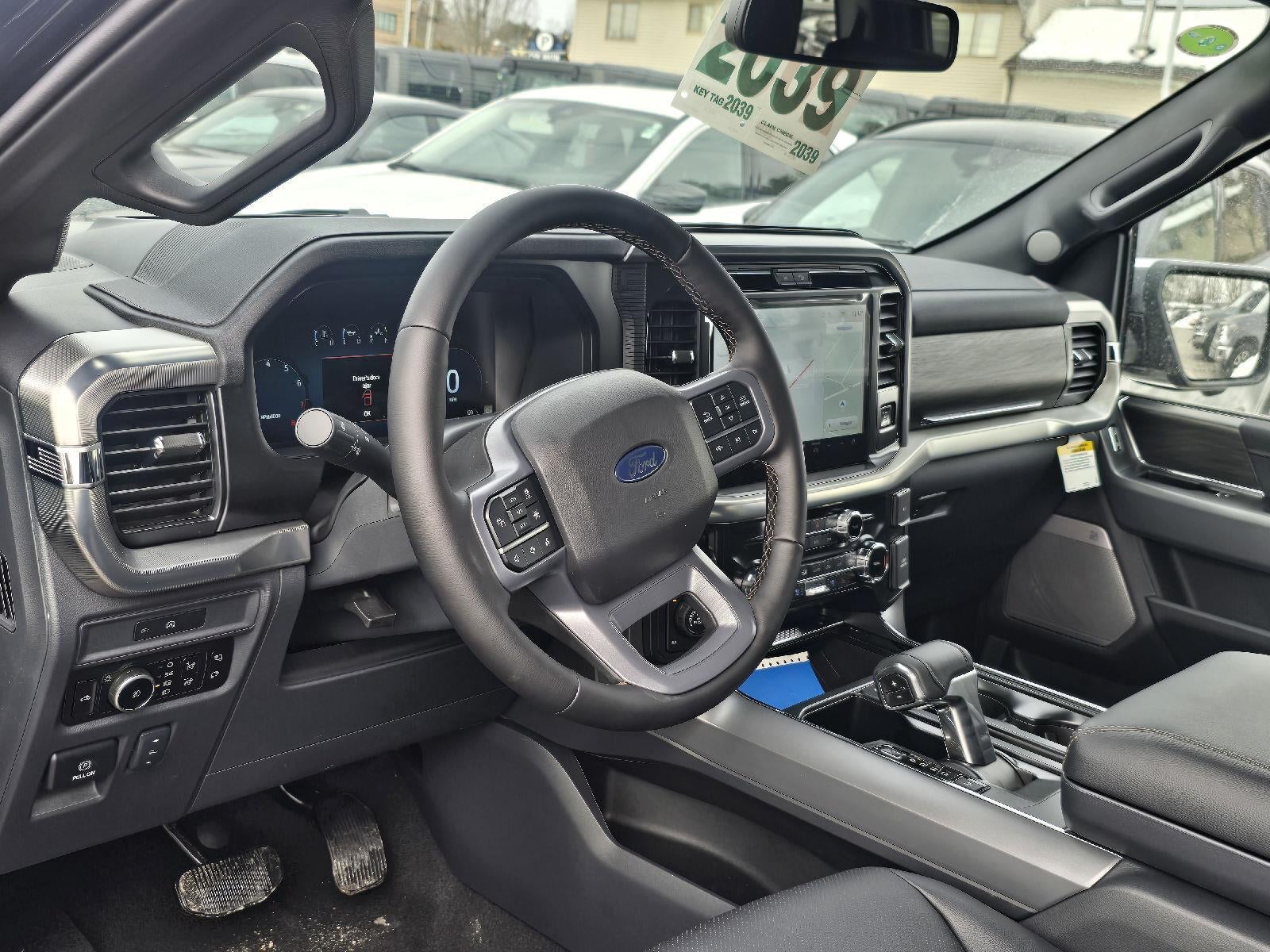 2025 Ford F-150 LARIAT